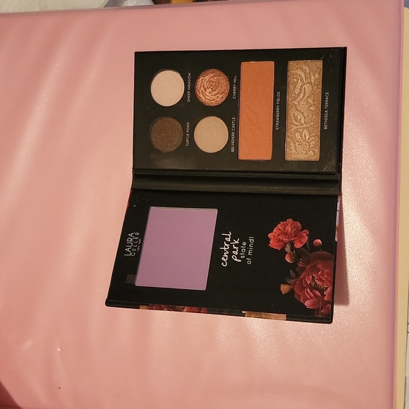 Laura Geller Urban Garden face, eye, and cheek pallette in "Central Park". - Picture 2 of 4